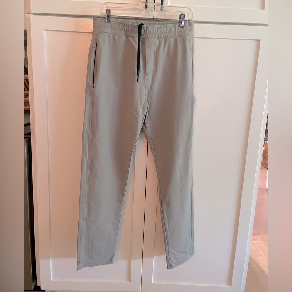 Men’s Lounge/Workout Pants - Public Rec - light grey, sz 32/32